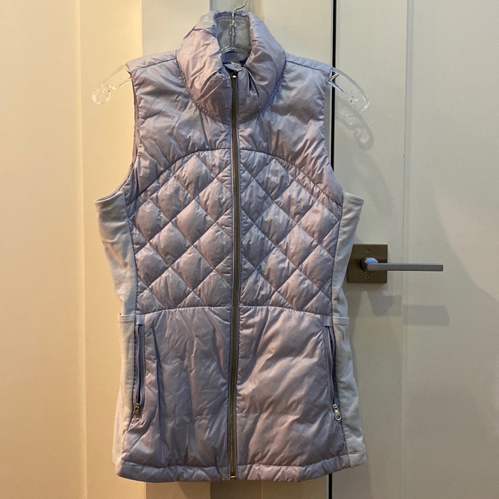 lululemon Down for a Run Vest size 6